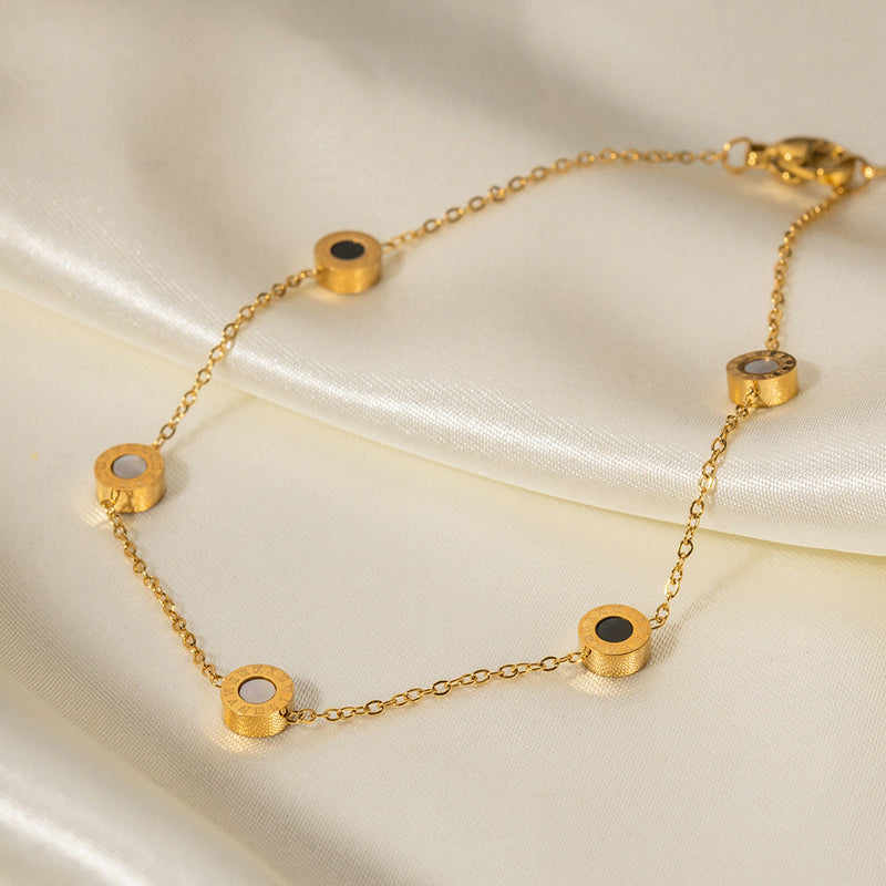 Luxe Circle Charm Gold Anklet