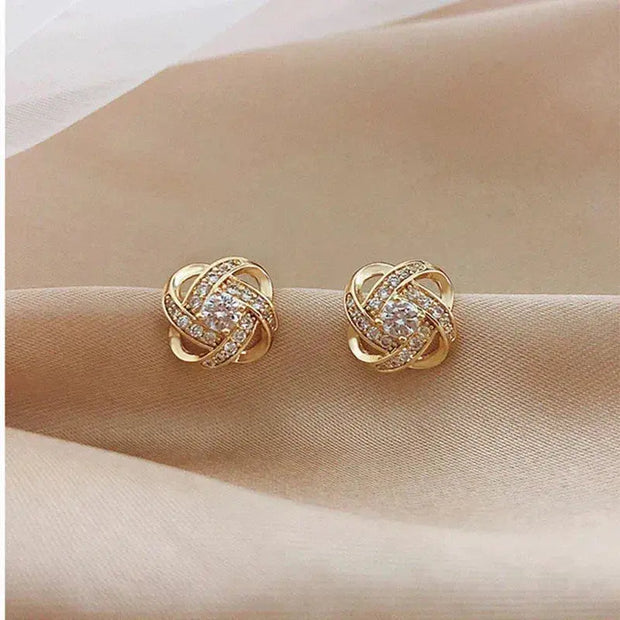 <h3>Earrings</h3>