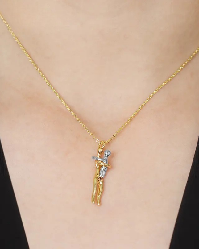 Mommy and Me Hug Necklace - Gift Jewelry | Dear Given