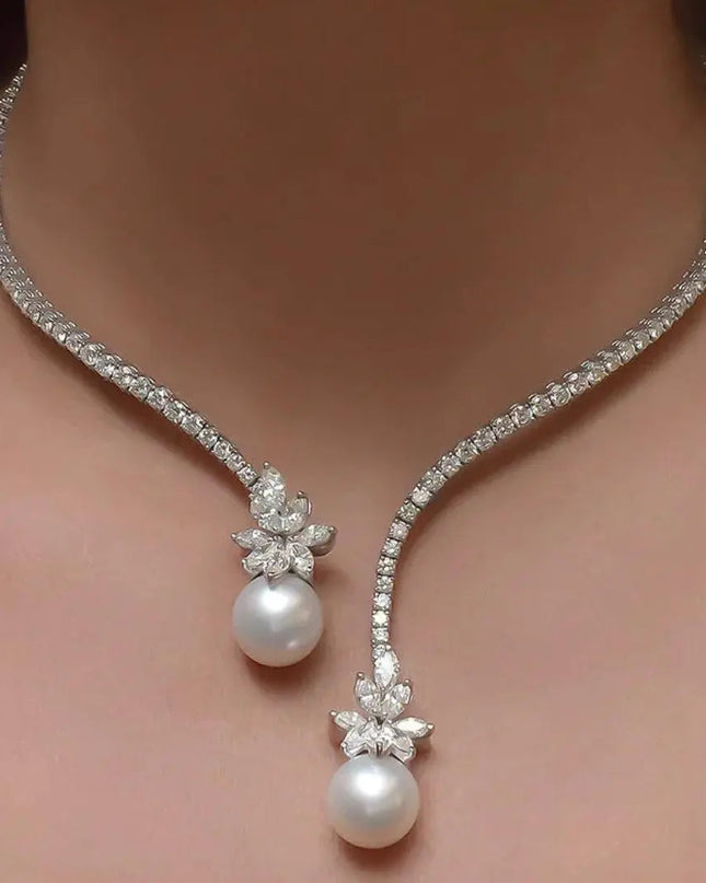 Elegant Sterling Silver Pearl Necklace with a Lustrous Shine