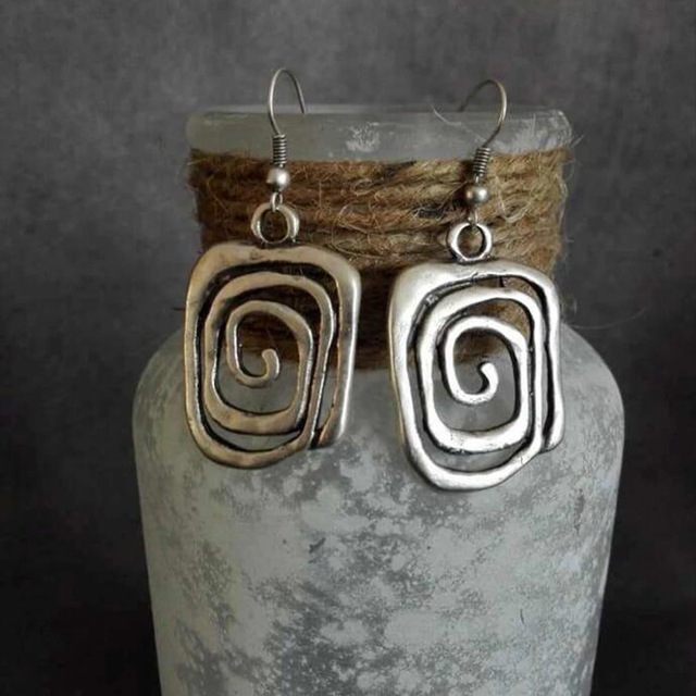 Timeless Vintage Silver Spiral Earrings