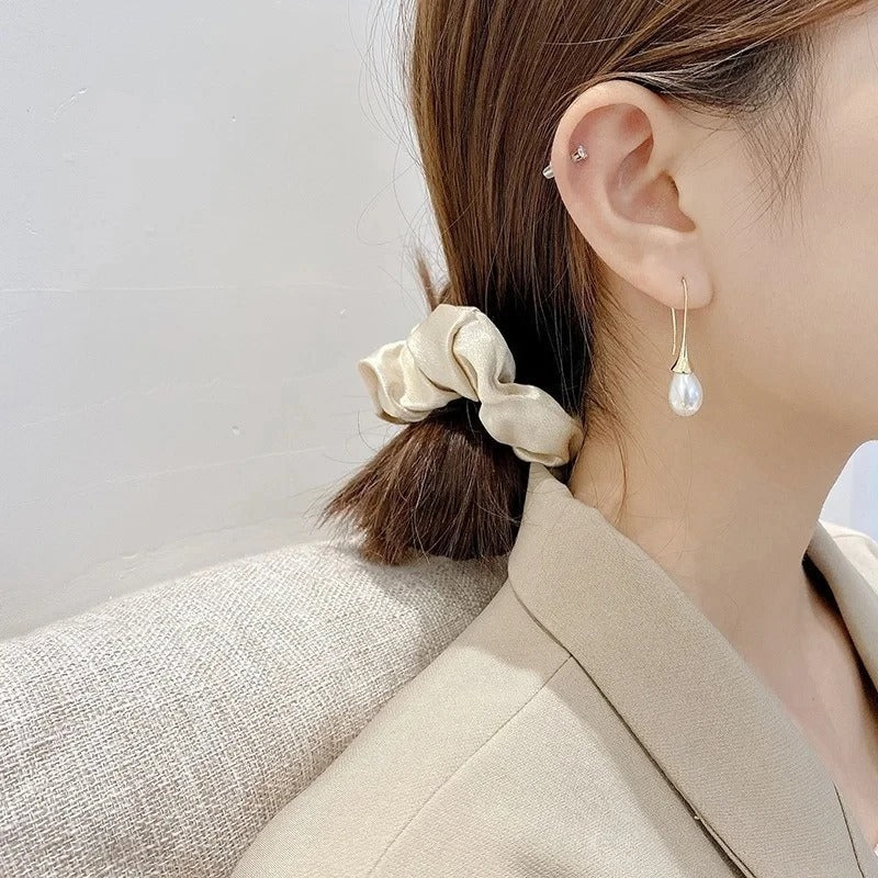 Timeless Pearl Helena Earrings