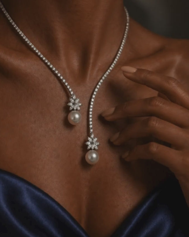 Elegant Sterling Silver Pearl Necklace with a Lustrous Shine
